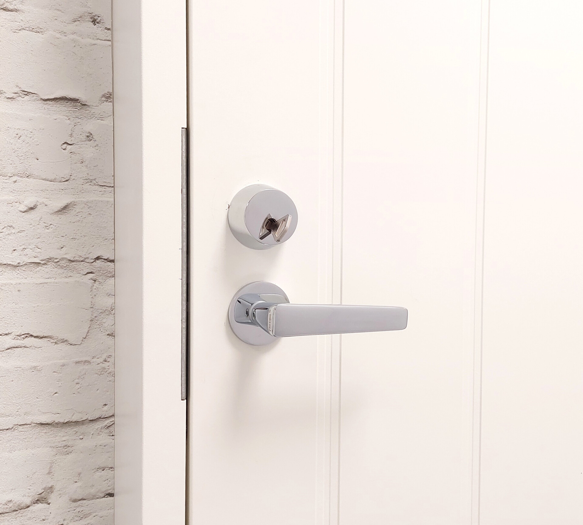 Lukkopesä MH001ST Classic, 3 avainta, kromi