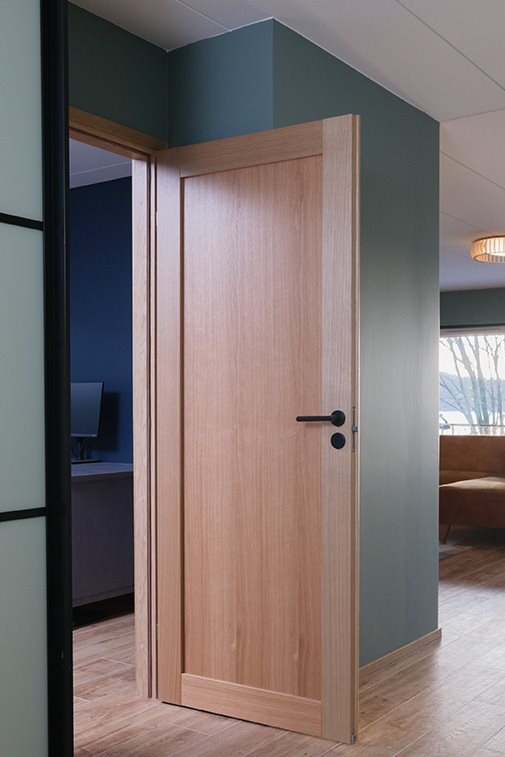 Massiivikehysovi Unique 501 Mittatilausovi