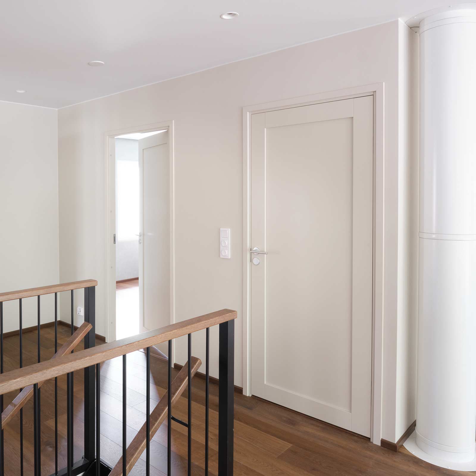 Massiivikehysovi Unique 501 piilosaranoitu - Mittatilausovisetti